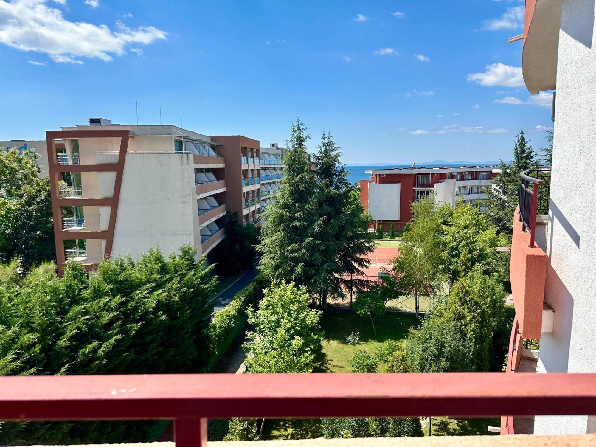 Privilege Fort Beach - Menada Apartments Elenite Luaran gambar
