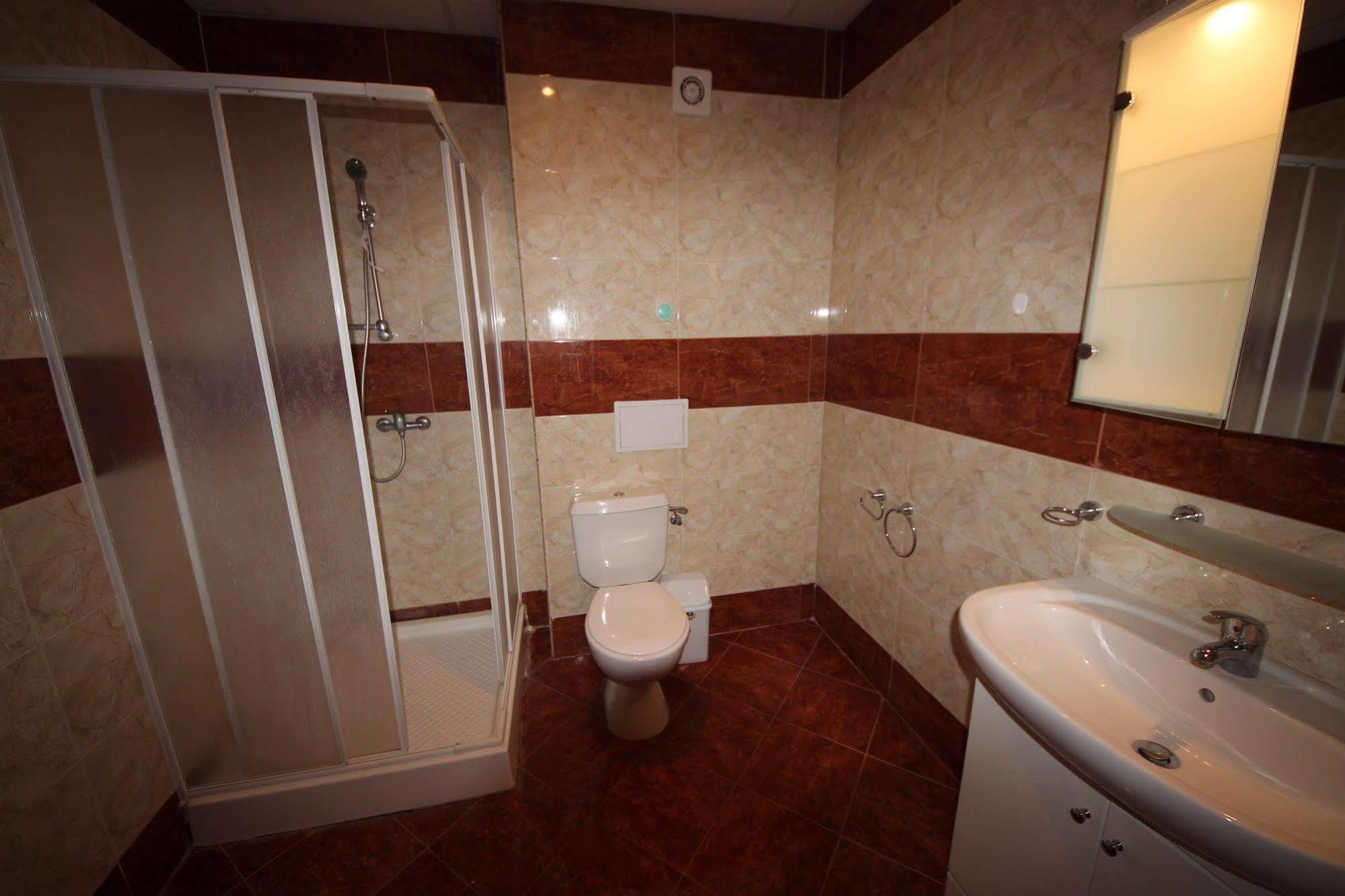 Privilege Fort Beach - Menada Apartments Elenite Luaran gambar